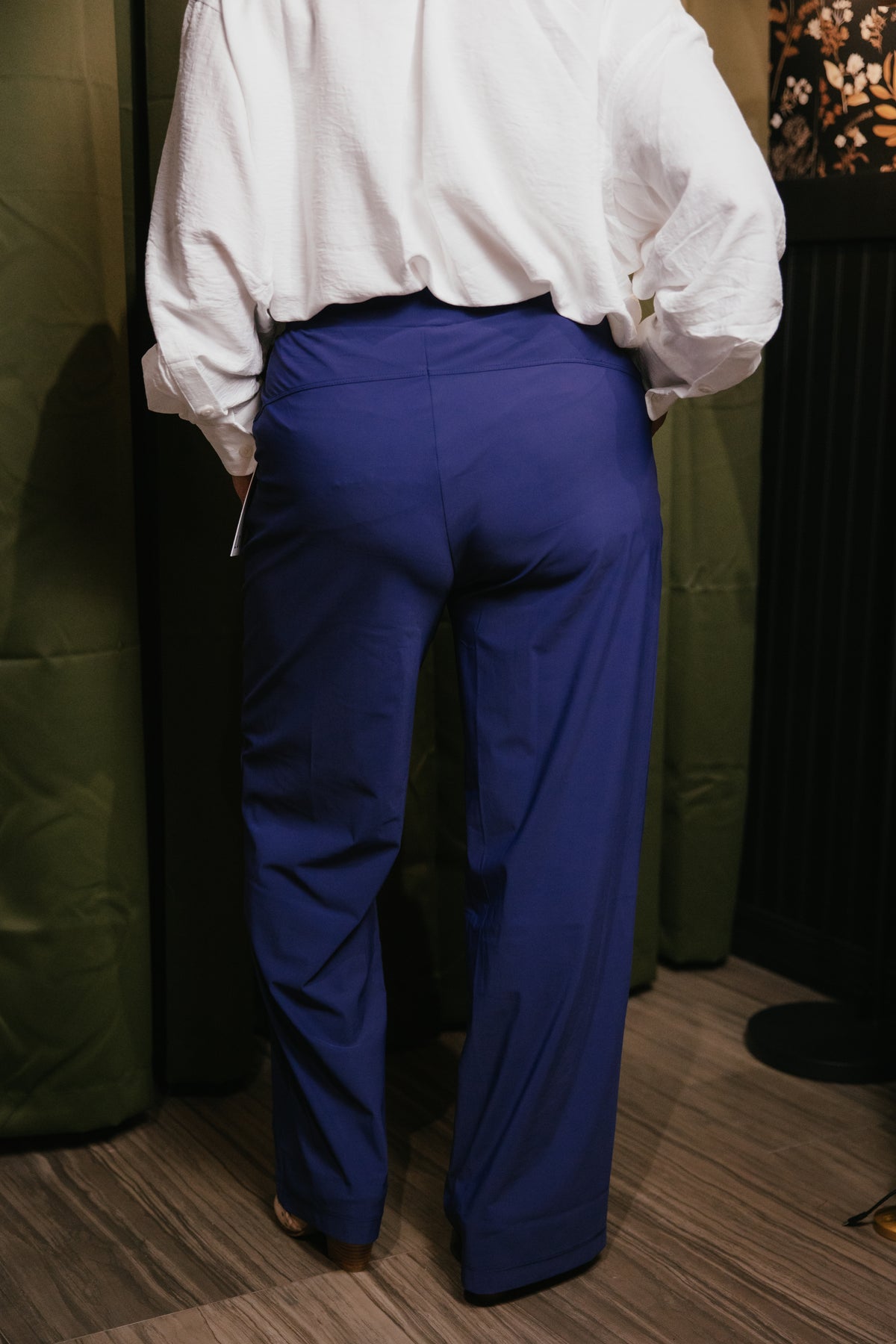 On The Agenda Pants In Navy