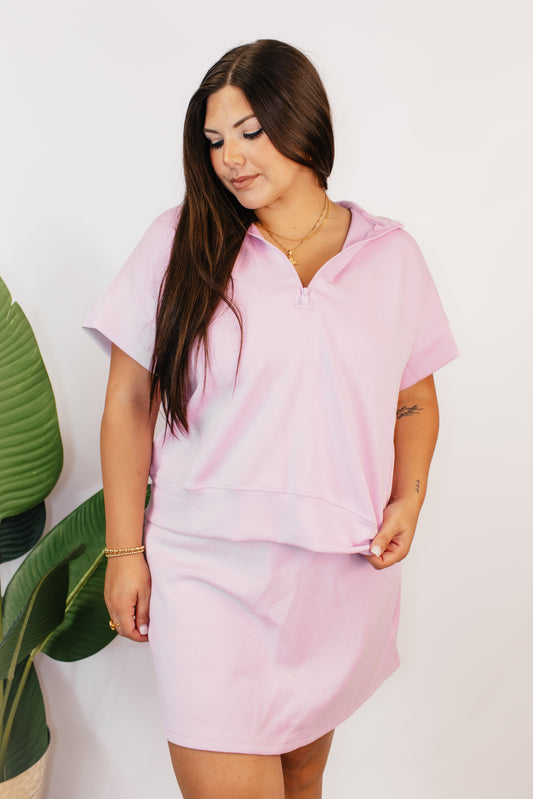 Street Sport Quarter Zip Top In Blossom - Reg & Curvy