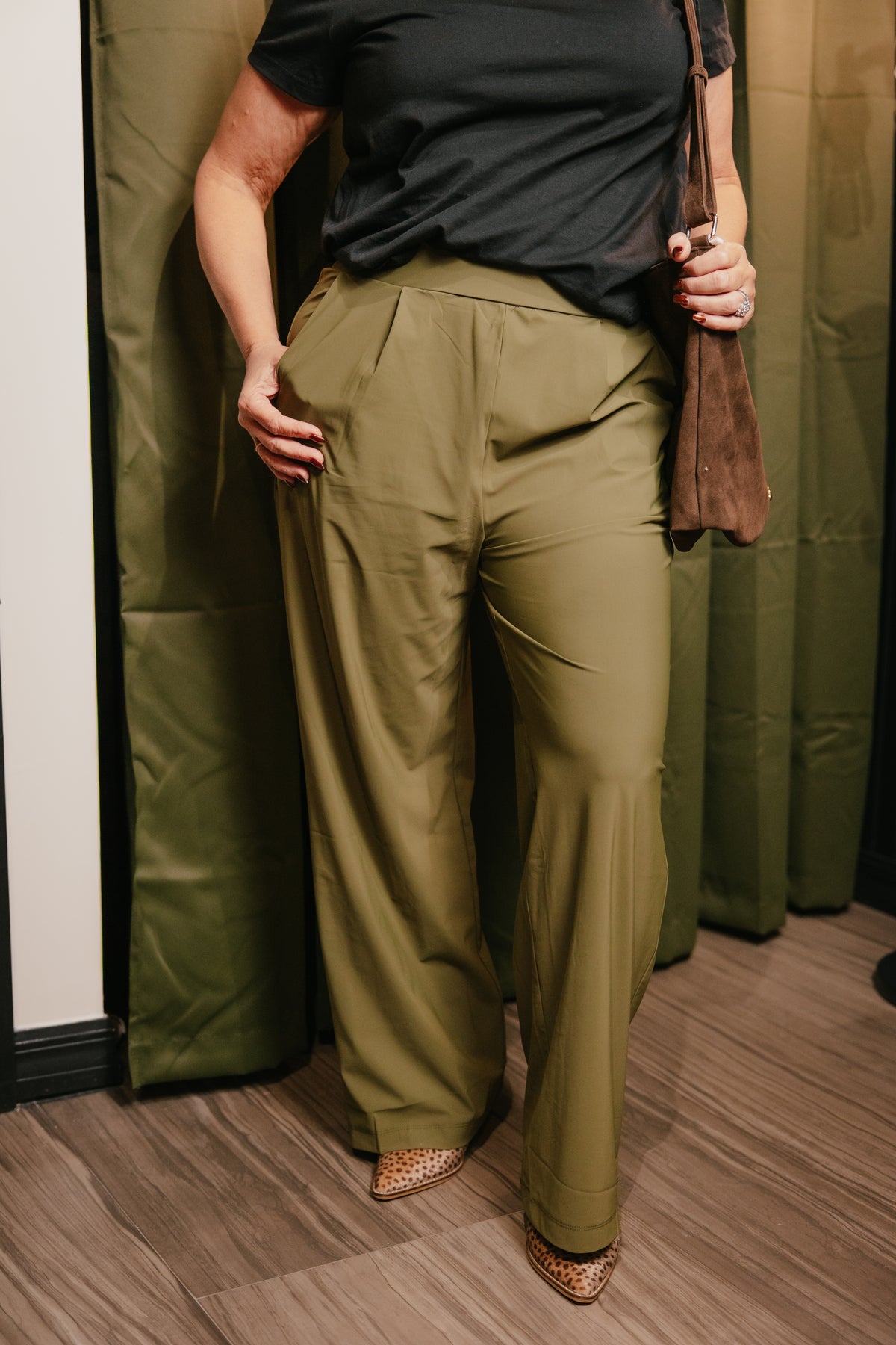 On The Agenda Pants In Khaki Green