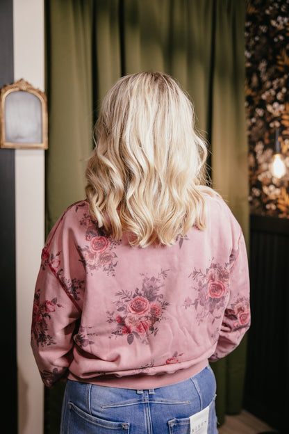 Rosewood Retreat Sweatshirt In Dusty Rose