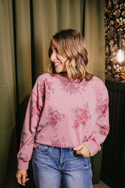 Rosewood Retreat Sweatshirt In Dusty Rose