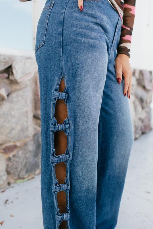 Knot Your Average Jeans - Reg & Curvy