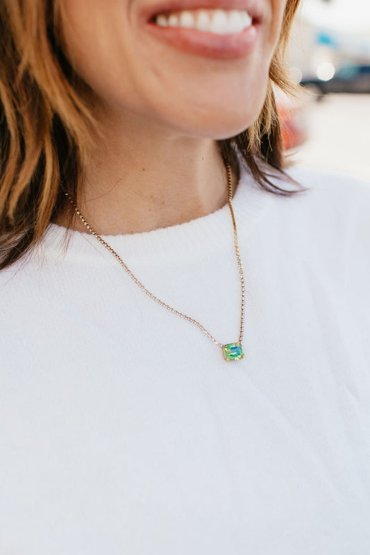 Tova Rhys Rectangle Necklace in Peridot Lemon