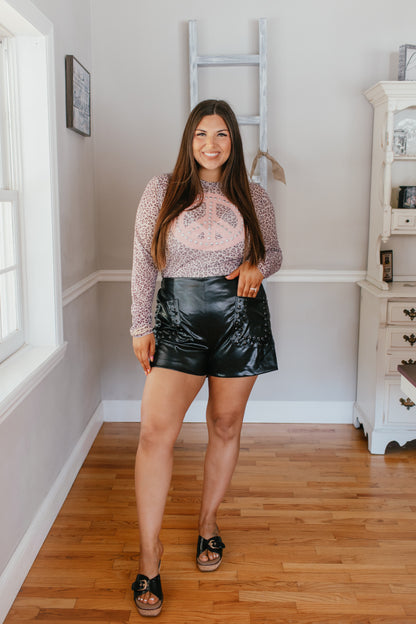 Wild Whisper Top - Reg & Curvy