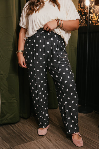 Casually Cool Pants In Polka Dot - Reg & Curvy