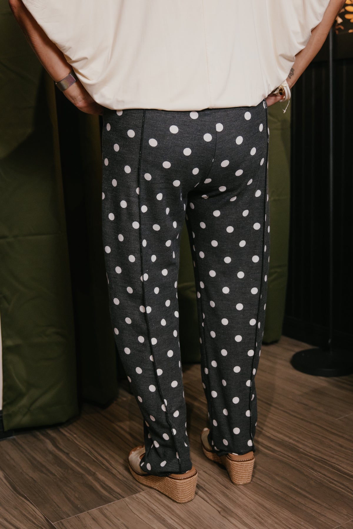 Casually Cool Pants In Polka Dot - Reg & Curvy