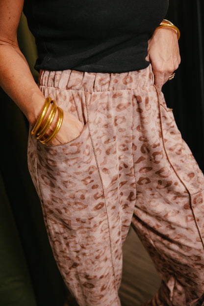 Casually Cool Pants In Sedona Cheetah - Reg & Curvy