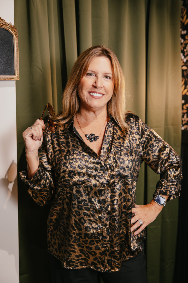 Stolen Glances Top In Gold Black Leopard - Reg & Curvy