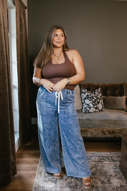 Show Stopper Brami Tank In Espresso - Reg & Curvy