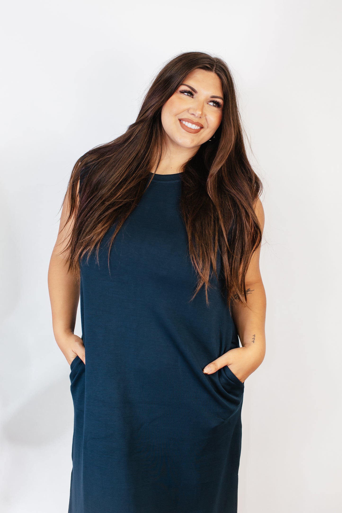 Chic & Simple Dress In Navy