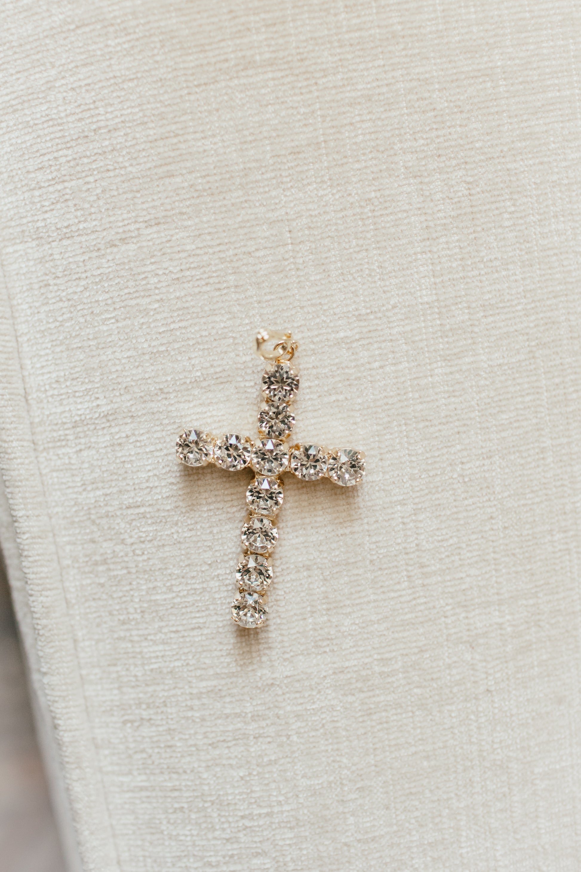 Large Cross Charm in Clear