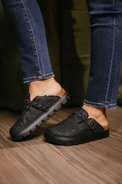Very G Black Cali Tooled Shoes