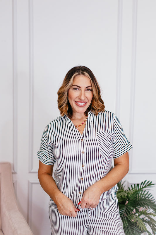Breezy Boundaries Top - Reg/Curvy