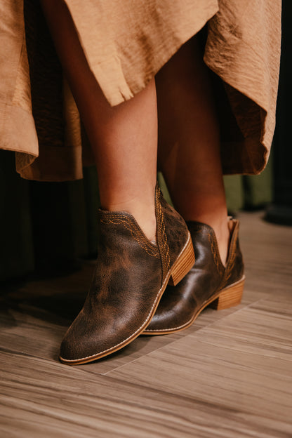 Corky's Espresso Crinkle Dive Bar Boots