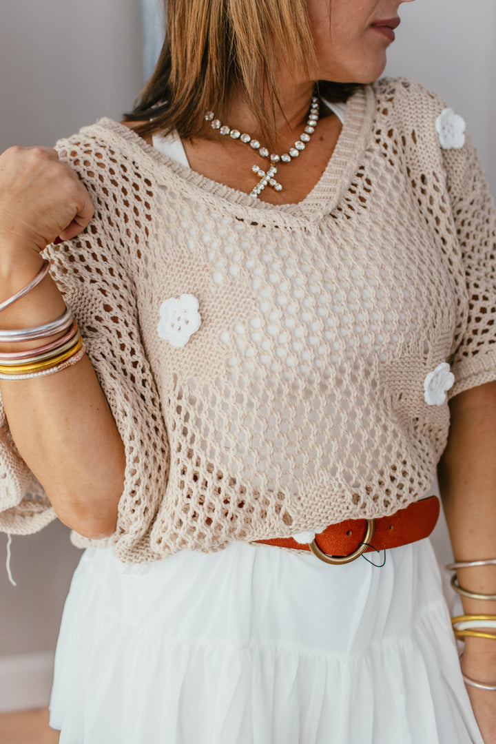 Barefoot Daisy Top