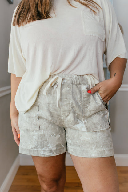 YMI Stay Near Shorts In Beige Foilage - Reg & Curvy