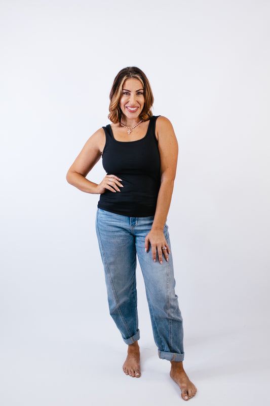 Bella Square Neck Tank Top in Black - Reg/Curvy