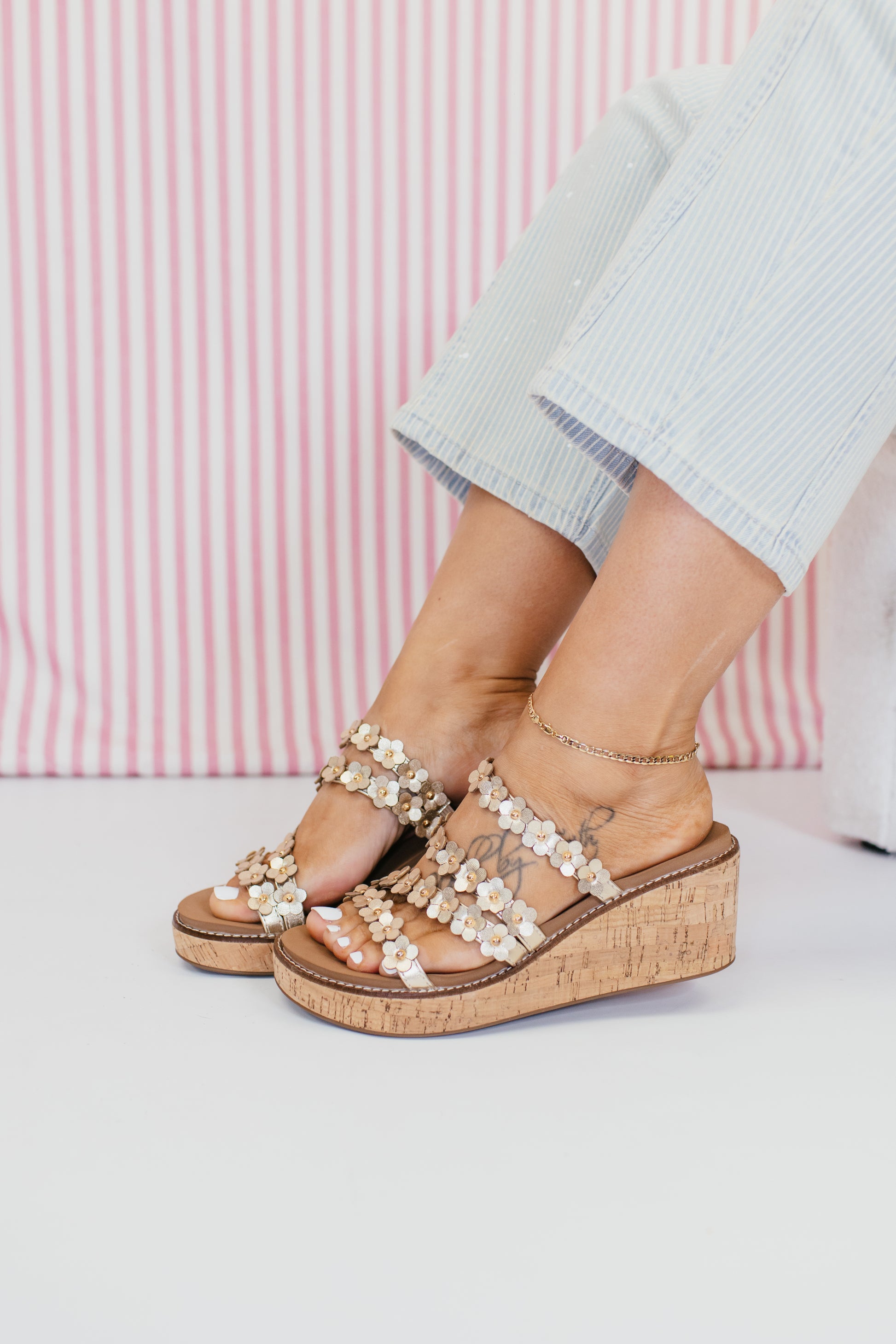 Corky's Gold Let's Be Friends Wedges