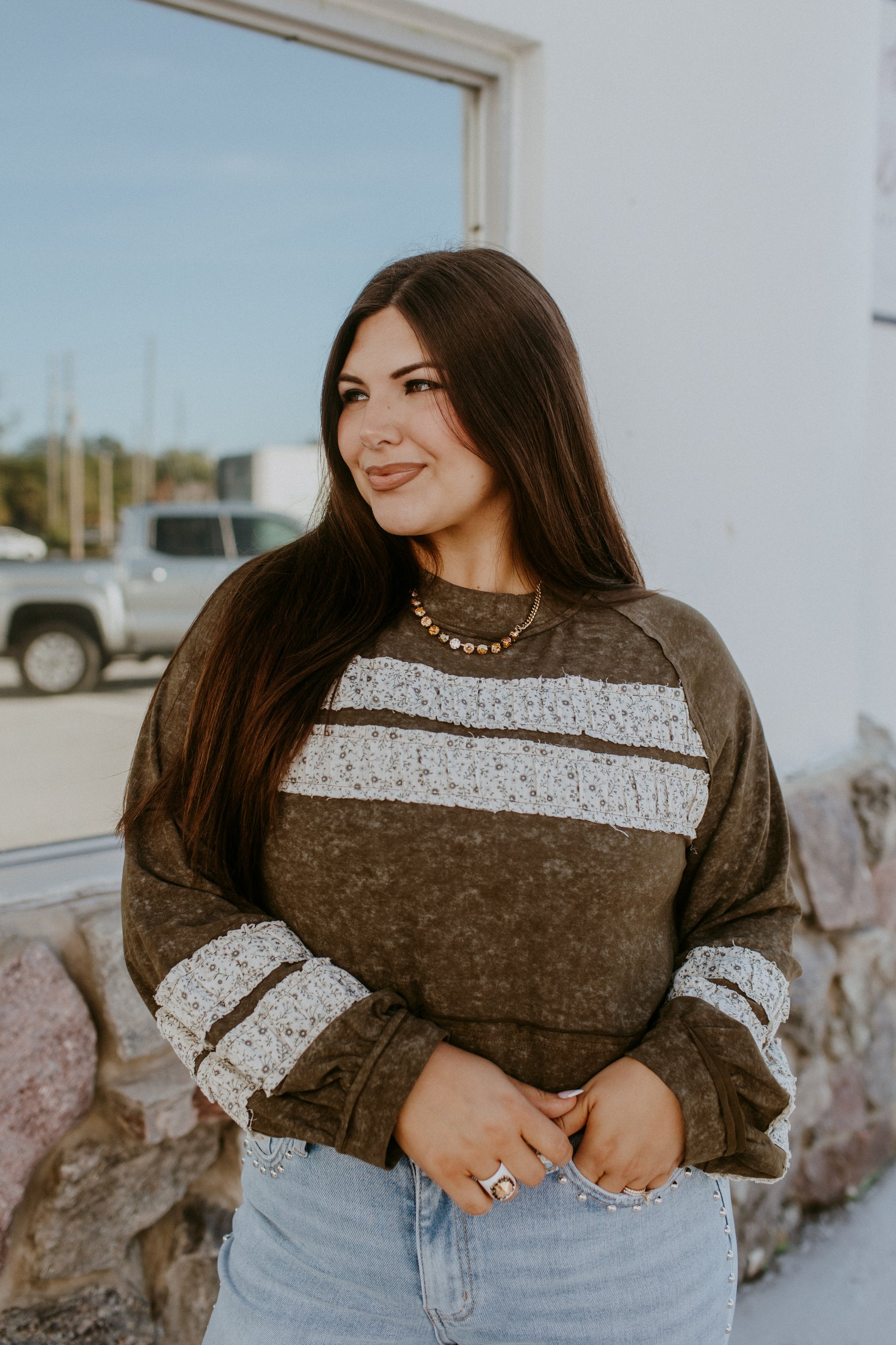 Rustic Bloom Top In Olive