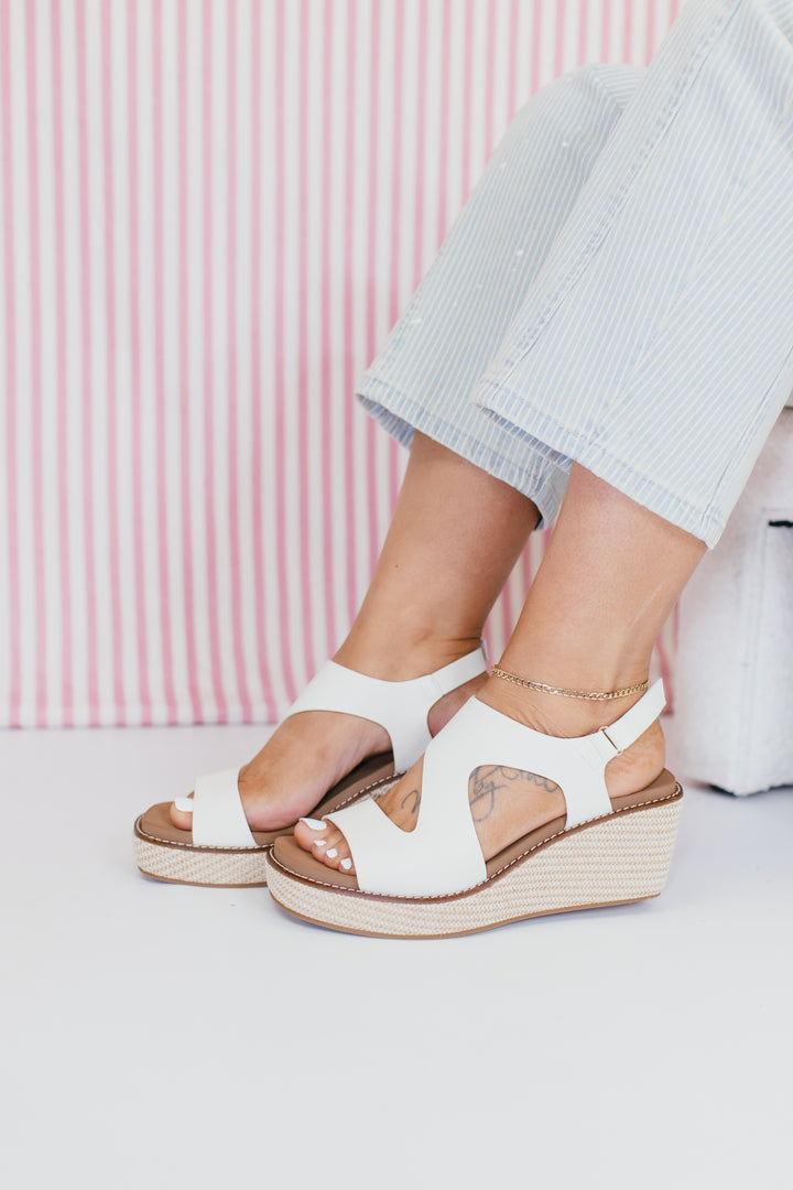 Corky's White Steppin Out Wedges