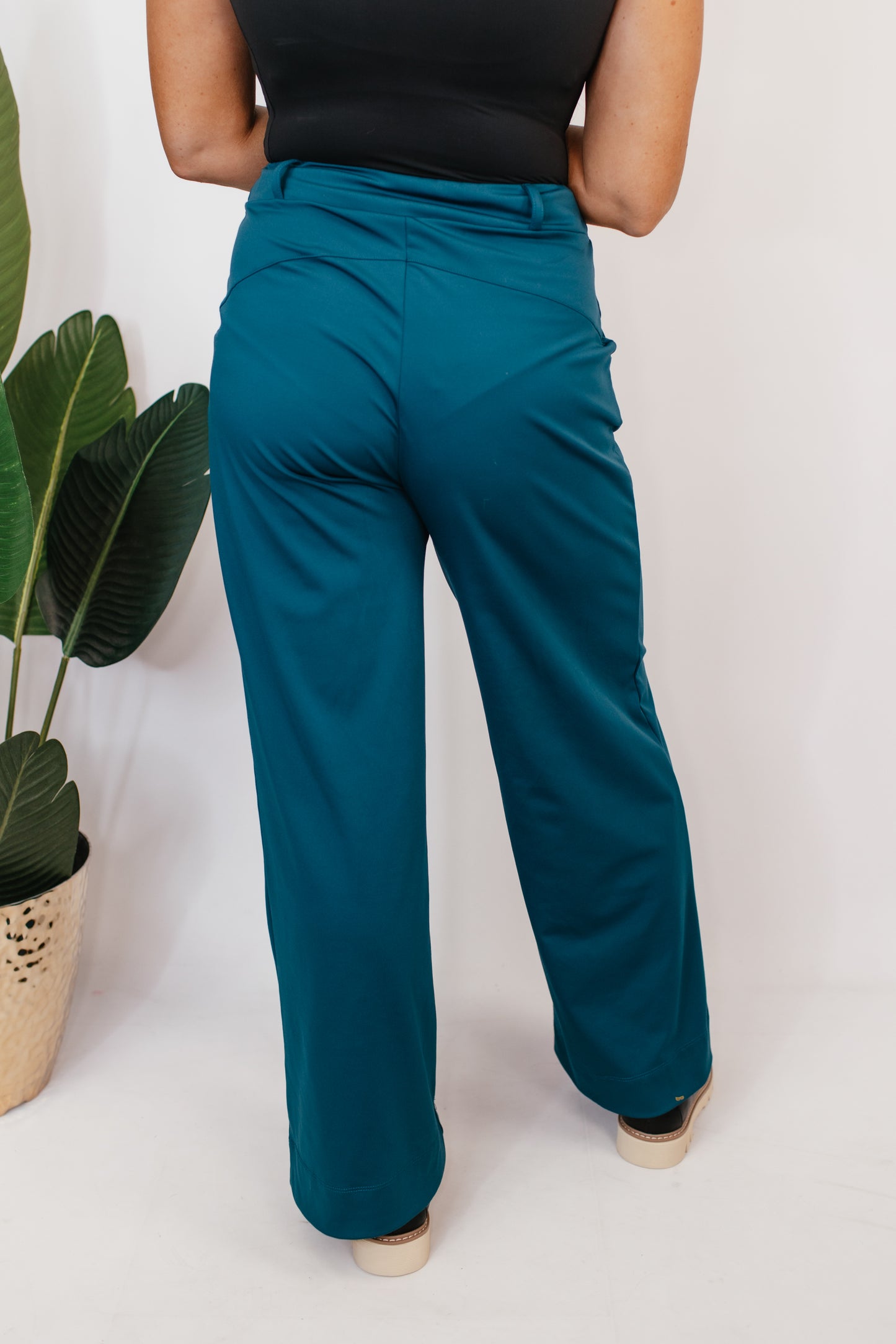 Elevate Everyday Pants In Teal - Reg & Curvy