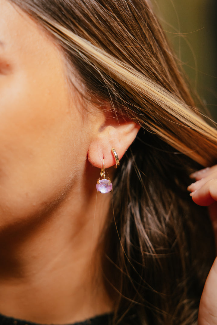 Kinda Obsessed Earrings in Bubblegum