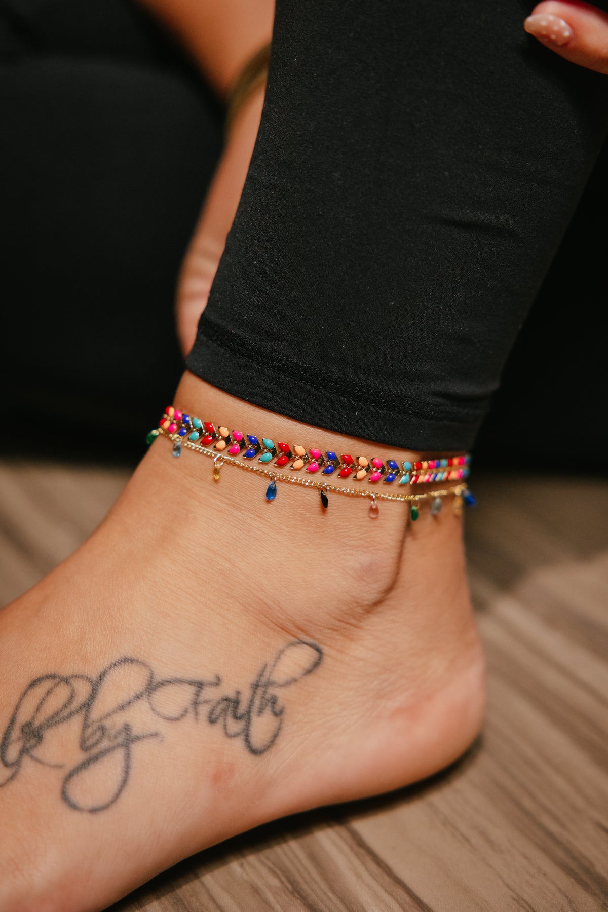 Flutter Anklet In Gold