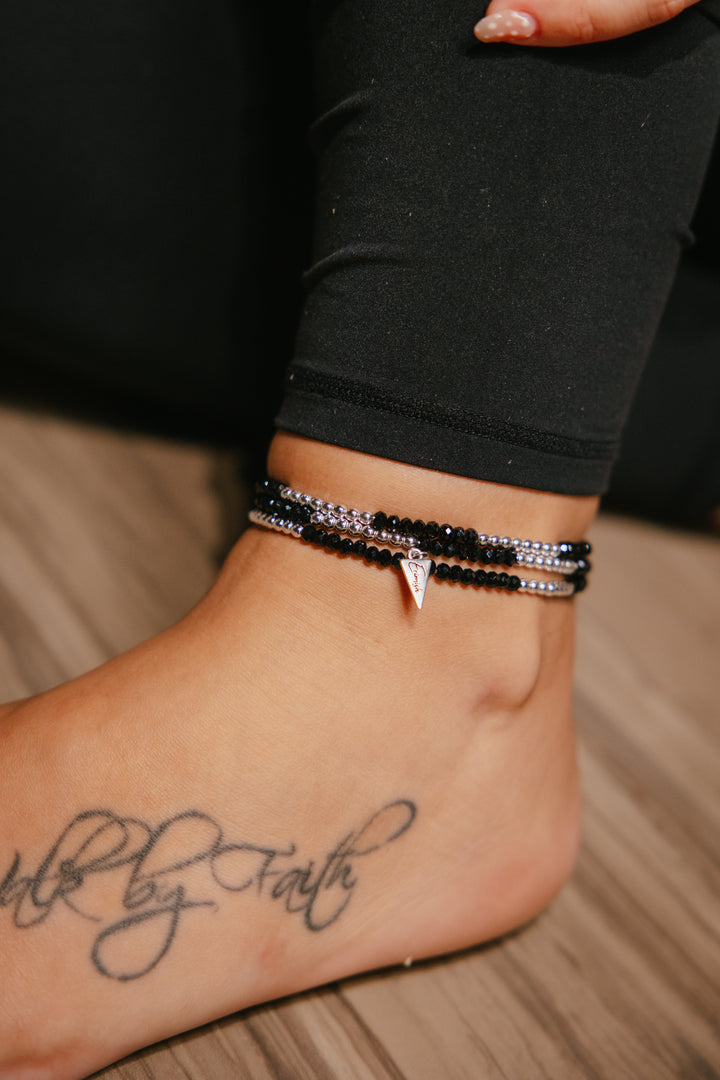 Twinkle Twinkle Anklet In Black Silver