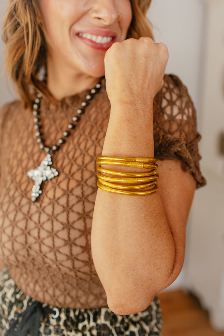 Gold All Weather Bangles (Set Of 6) In Serenity Prayer