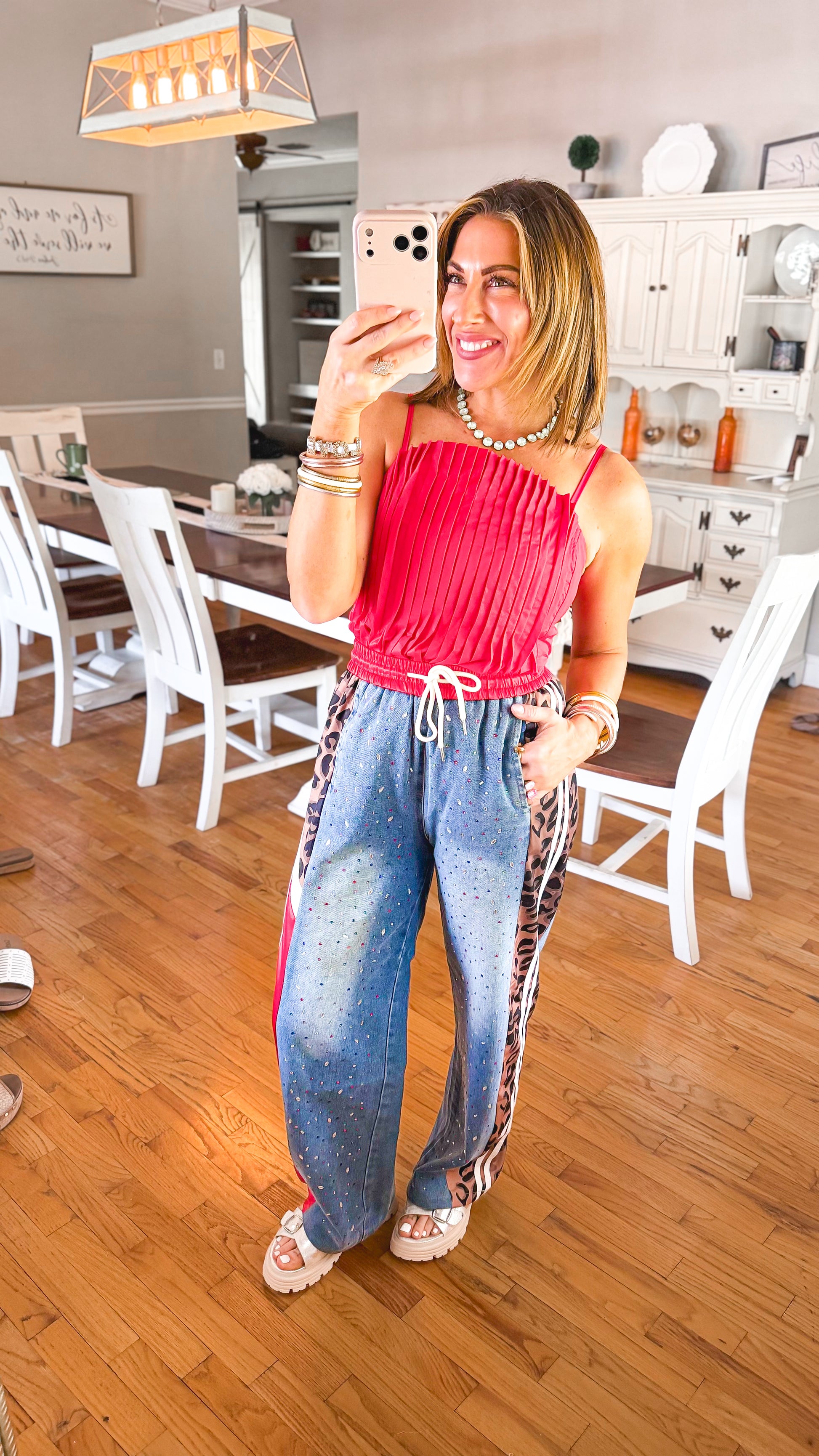 Sophisticated Spark Tank In Red