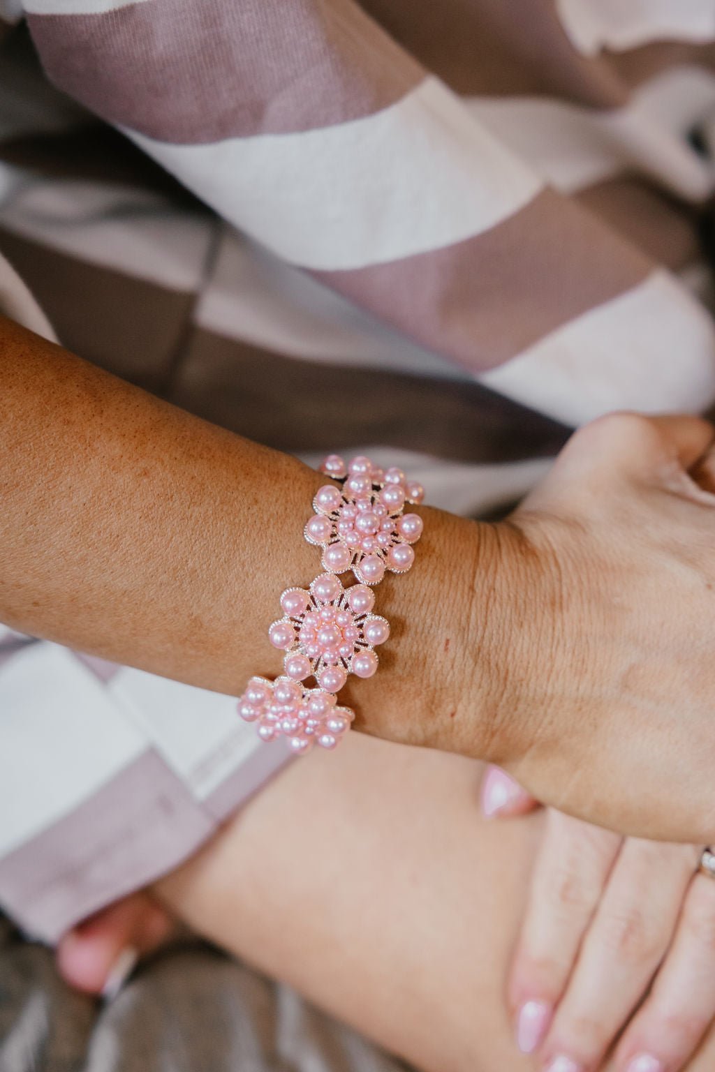 Love Letter Stretch Bracelet in Rose Gold Plated With Pink Beads
