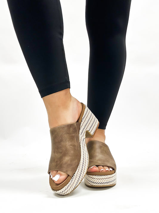 Corky's Taupe Totally Buggin Wedges