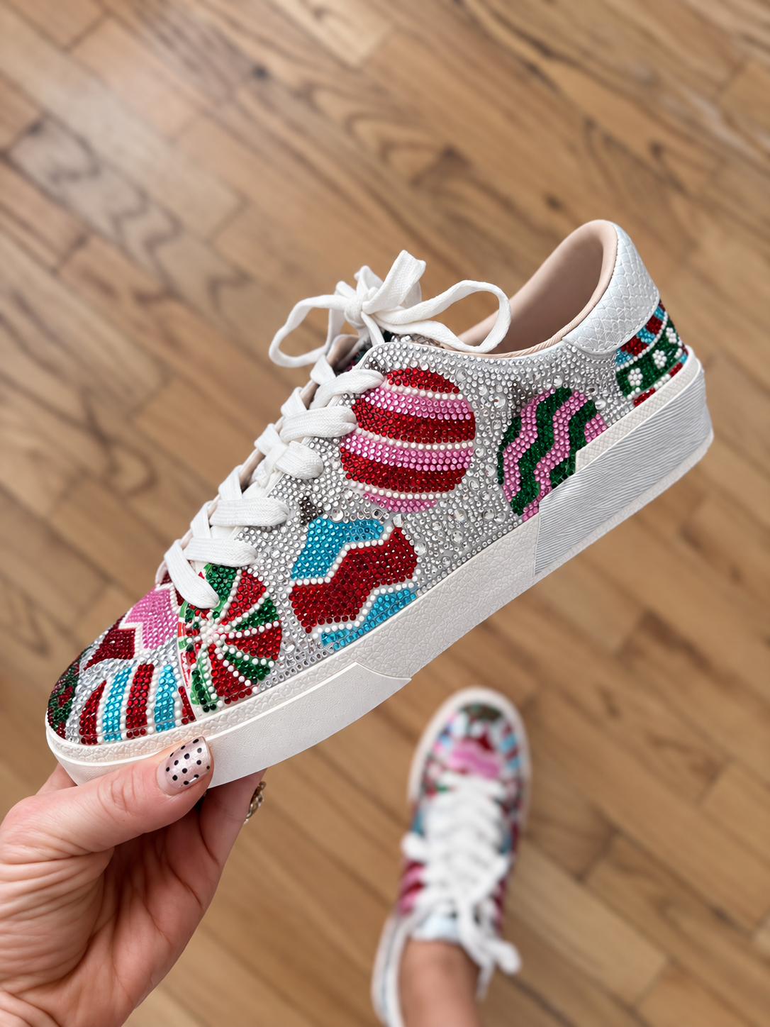 Betsey Johnson Ornaments Calle Sneakers