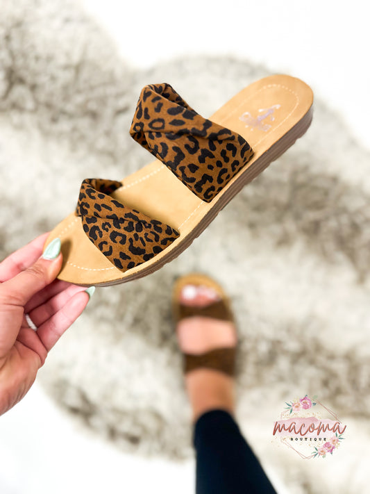 Corky's Leopard With a Twist Sandals