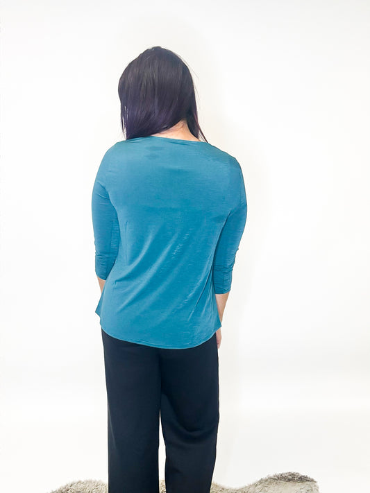 Simple Charm Top in Dark Teal