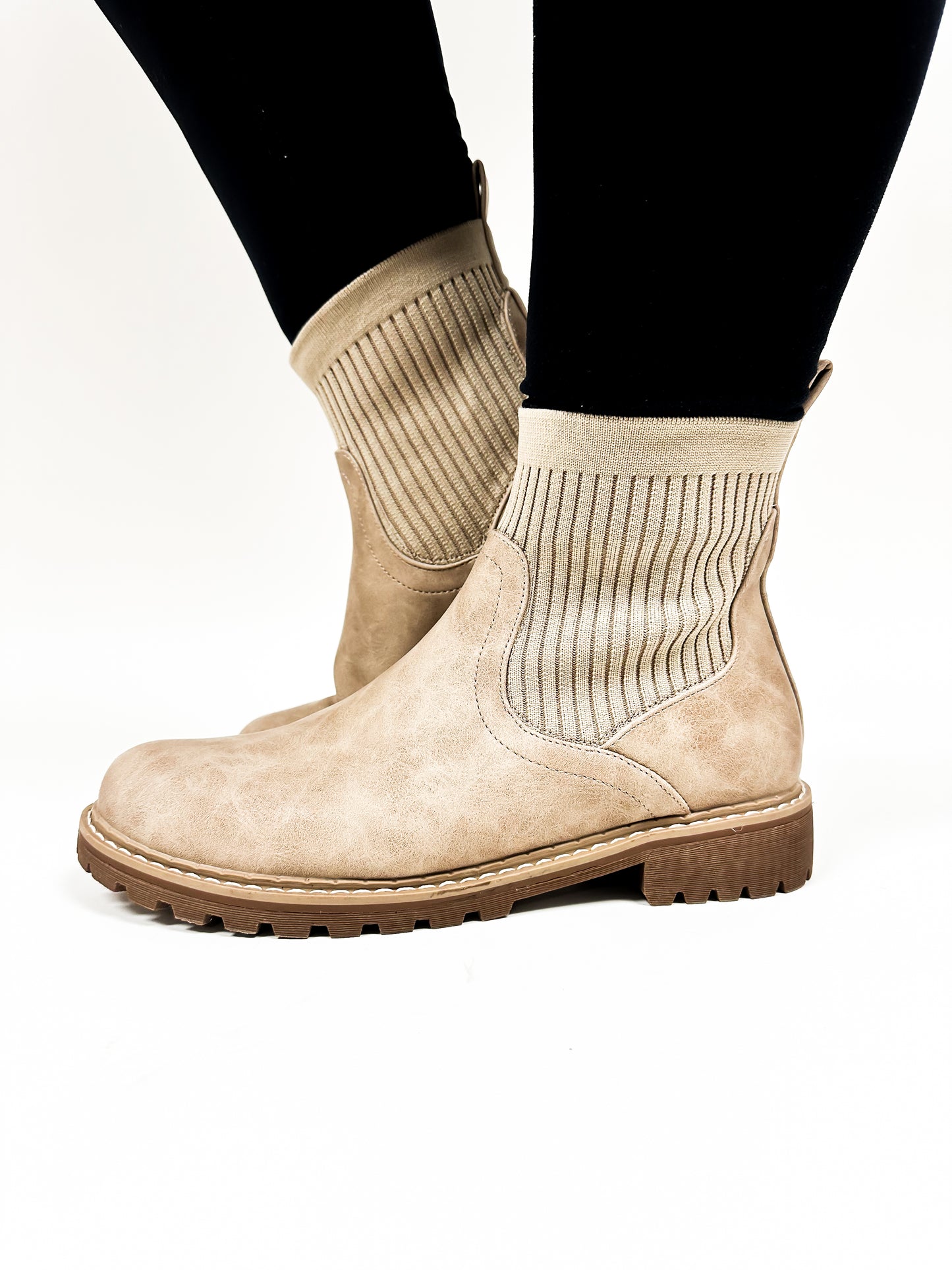 Corky's Camel Cabin Fever Boots