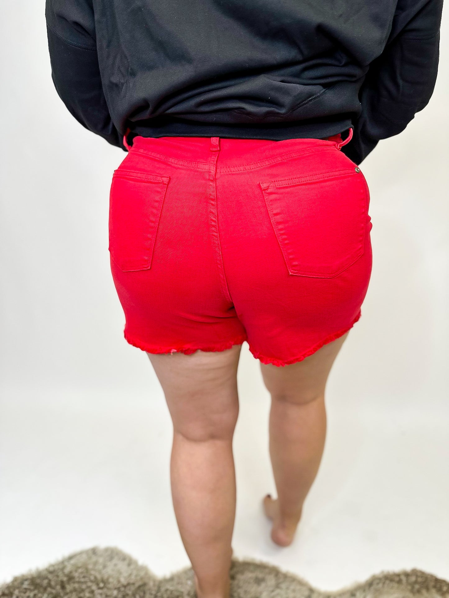 Judy Blue Red Hot Shorts Reg/Curvy