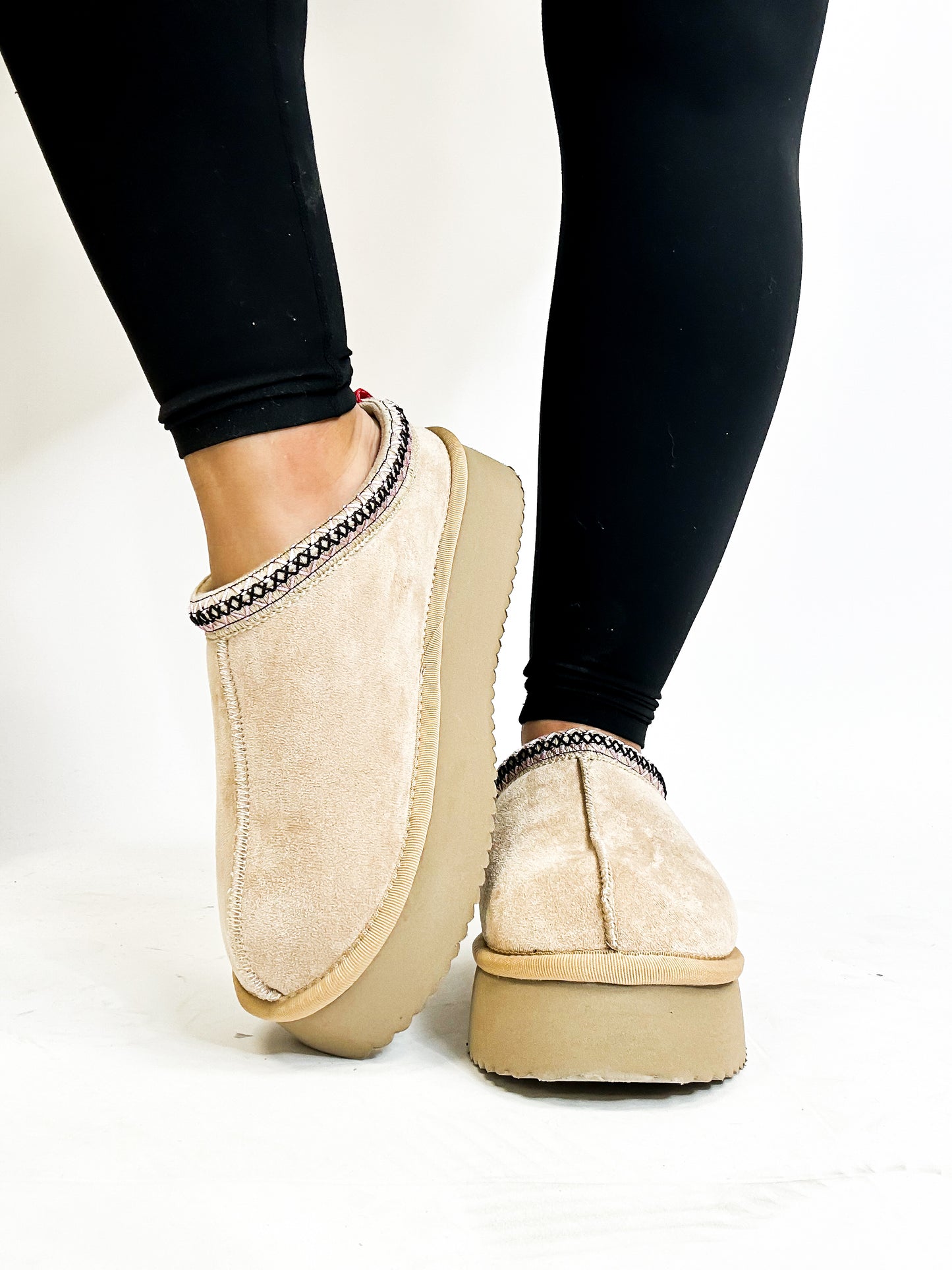 Chaussures Pillow Talk en simili-daim camel de Corky