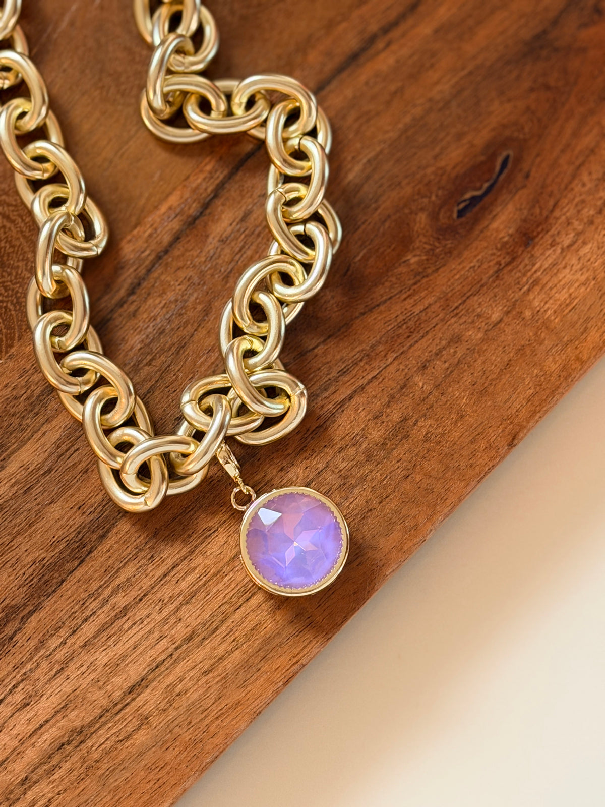 Round About Charm In Lilac