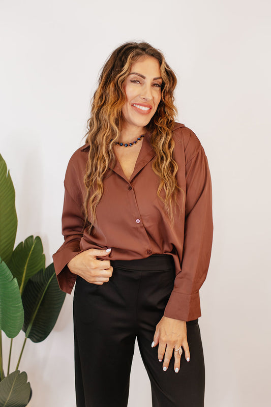 Classic Kathryn Button Up Top in Brown - Reg & Curvy