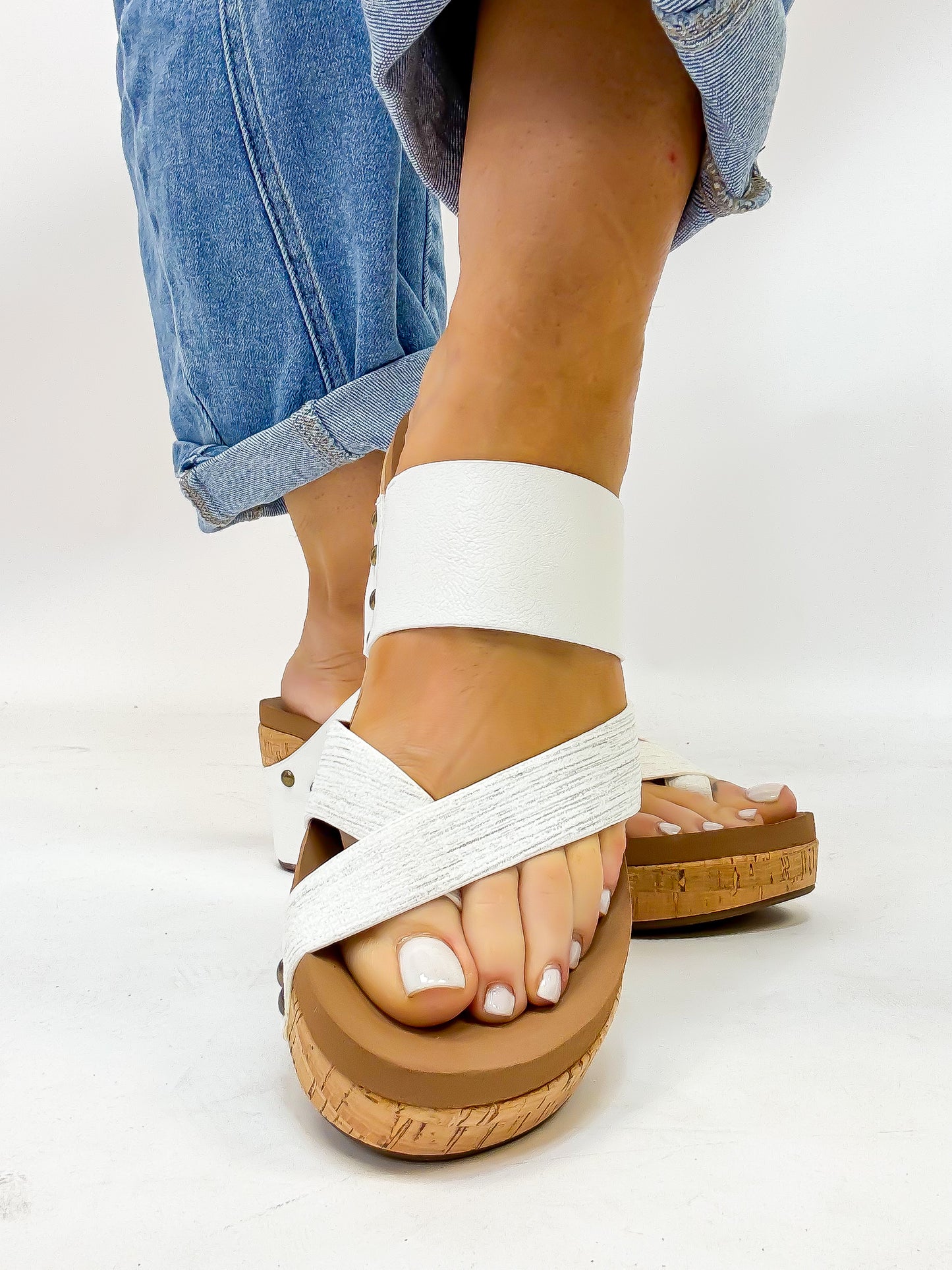 Corky's White Bashful Wedges