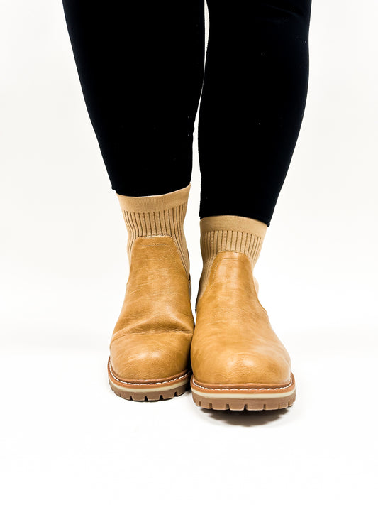 Corky's Caramel Cabin Fever Boots