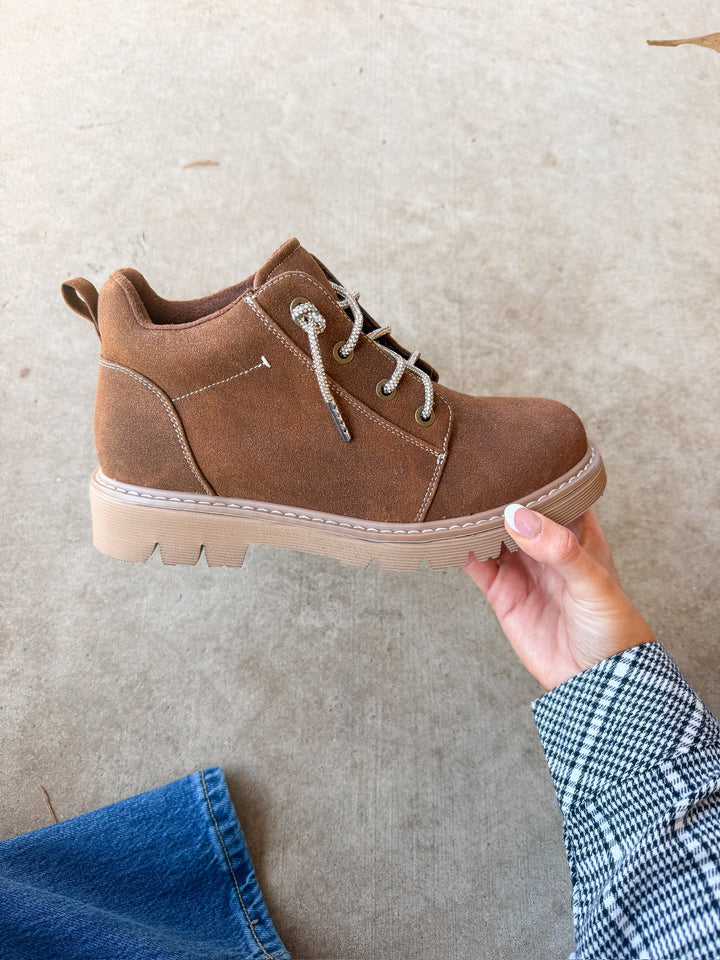 Very G Tan Bernie Boots