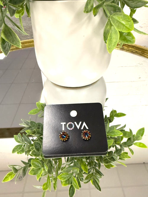 Tova Chrisley Studs!