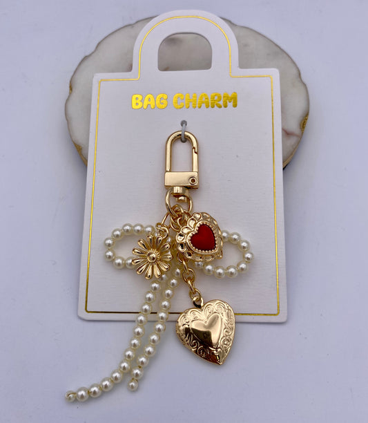Hearts and Pearl Bow Keychain