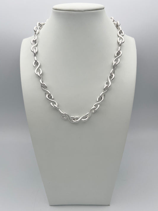 Rachyl Necklace in Silver