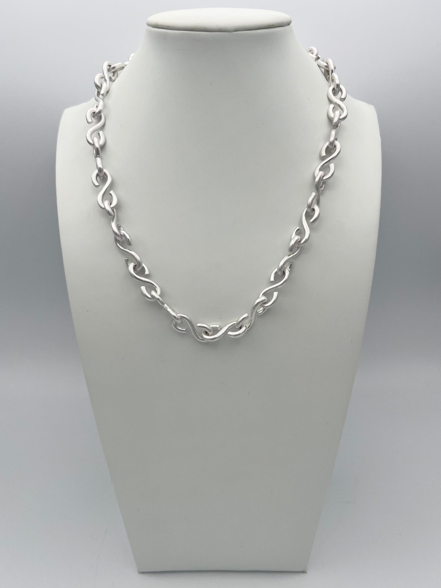 Rachyl Necklace in Silver