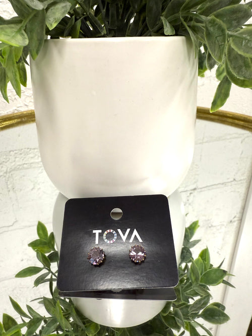 Tova Chrisley Studs!