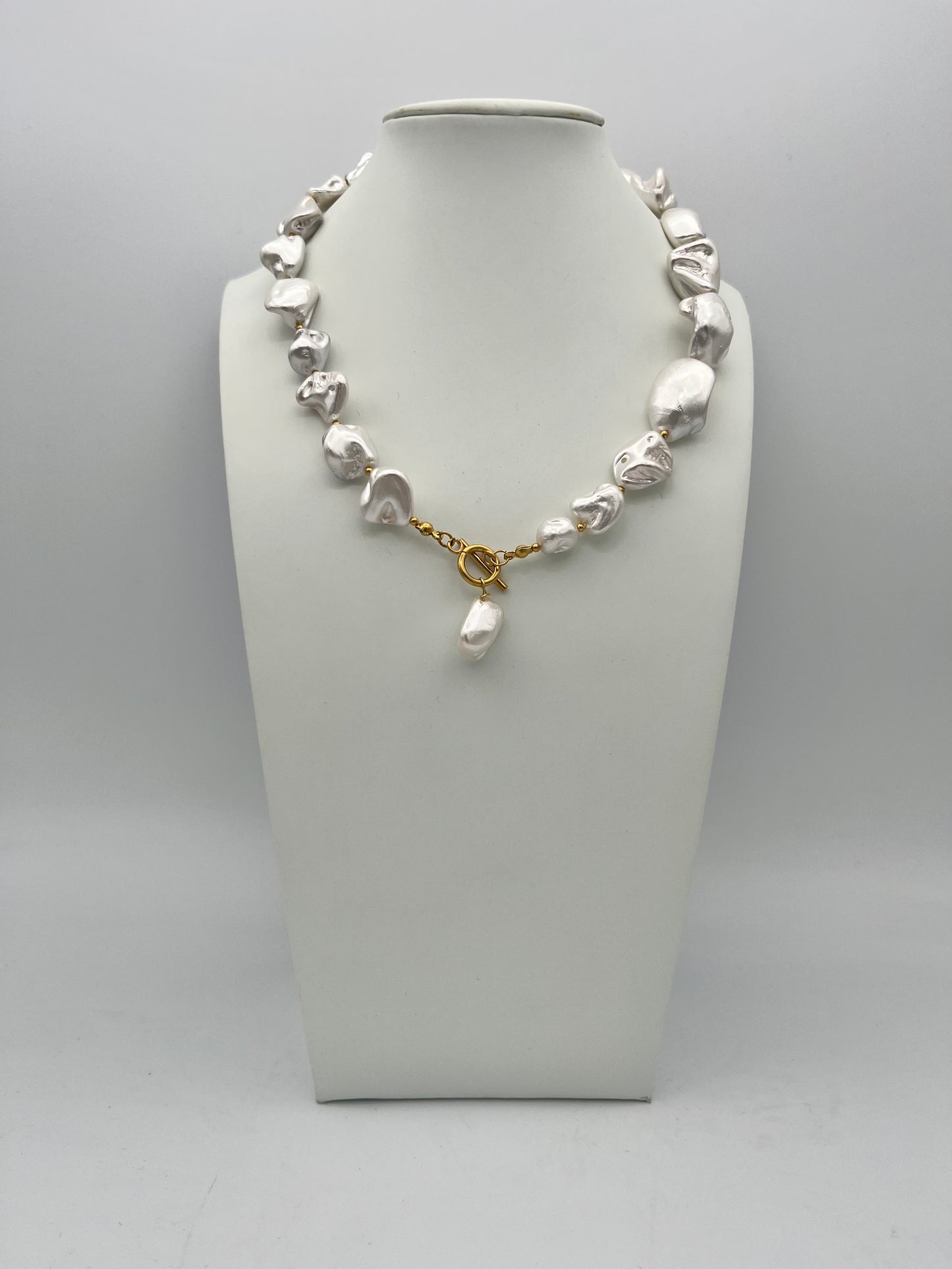 Collier de perles épaisses