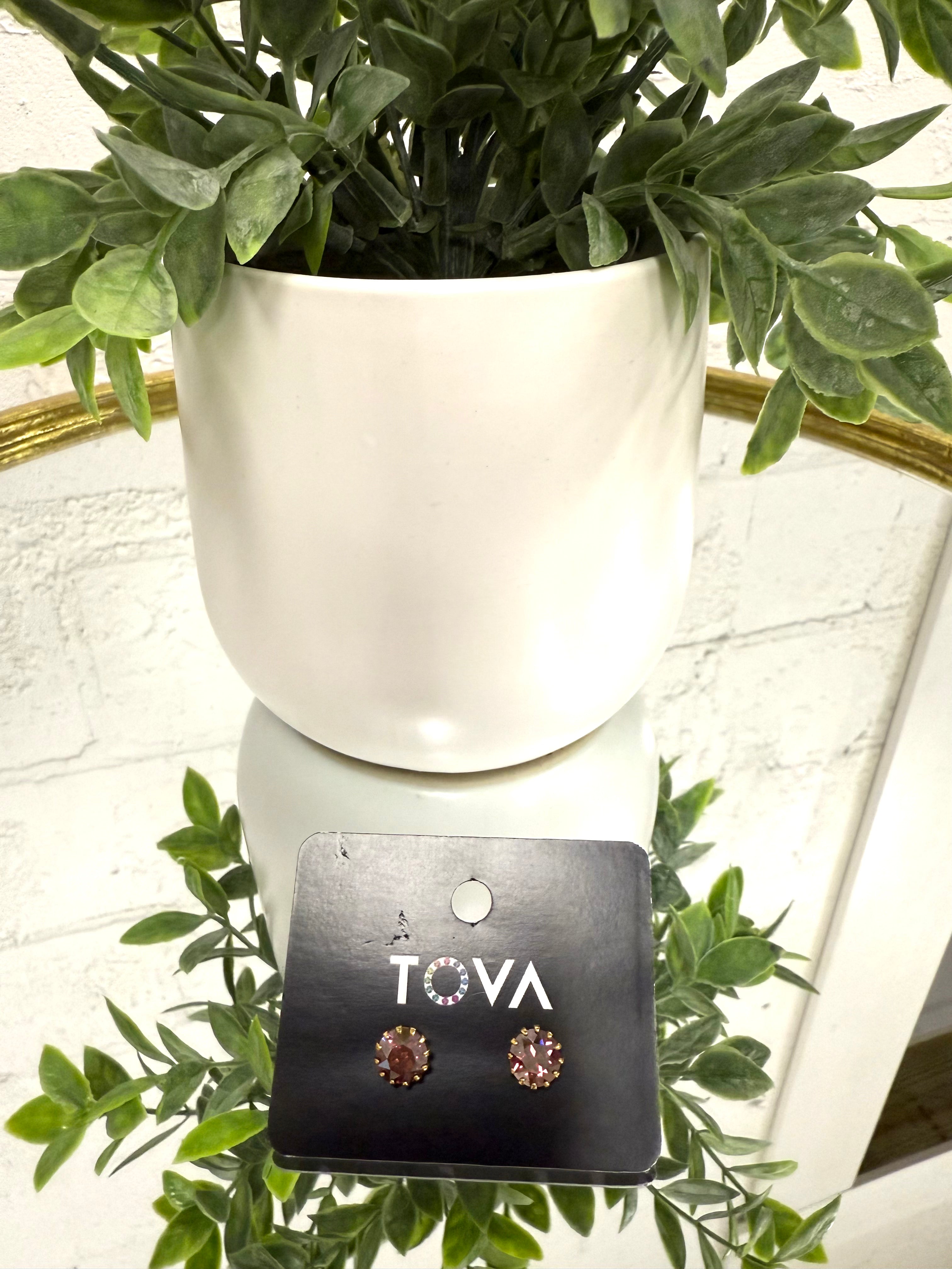 Tova Chrisley Studs!